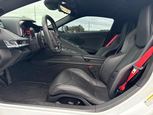 2025 Chevrolet Corvette Stingray w/1LT