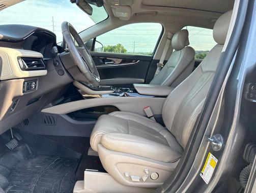 ASHER GRAY MET CC 2022 Lincoln Nautilus Reserve