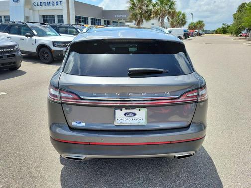 ASHER GRAY MET CC 2022 Lincoln Nautilus Reserve
