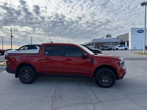 2024 Ford Maverick Lariat
