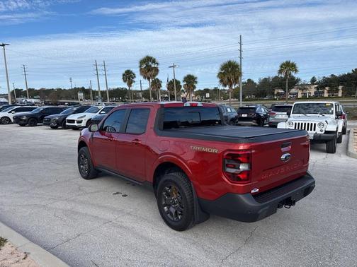 2024 Ford Maverick Lariat