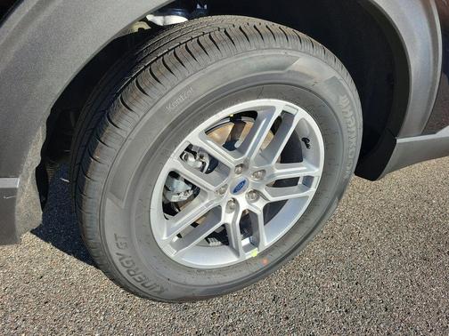 2026 Ford Explorer Active (200A)