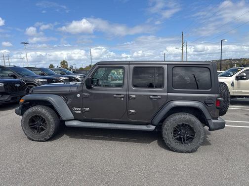 2018 Jeep Wrangler Unlimited Sport