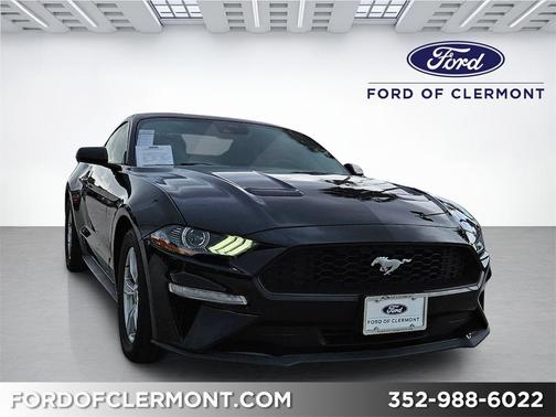 2022 Ford Mustang EcoBoost
