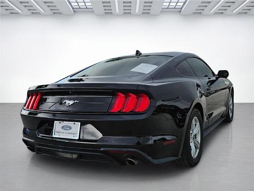 2022 Ford Mustang EcoBoost