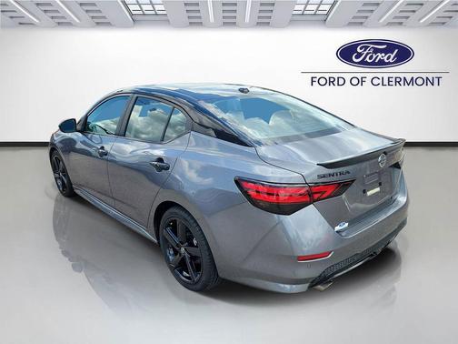 Gun Metallic/Super Black 2023 Nissan Sentra SR