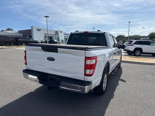 OXFORD WHITE 2023 Ford F-150 XL