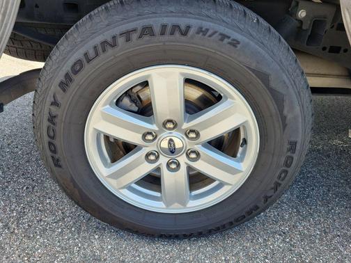 OXFORD WHITE 2023 Ford F-150 XL