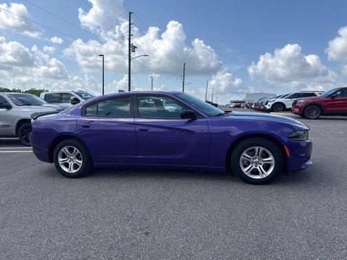 Plum Crazy Pearlcoat 2023 Dodge Charger SXT