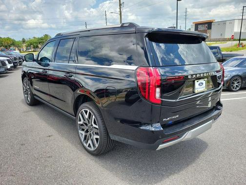 AGATE BLACK METALLIC 2026 Ford Expedition Max Platinum
