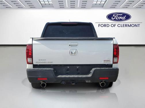 Platinum White Pearl 2023 Honda Ridgeline Sport