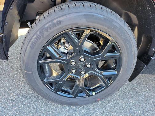 2026 Ford Maverick Lobo