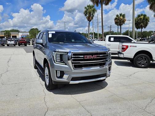 2024 GMC Yukon SLT