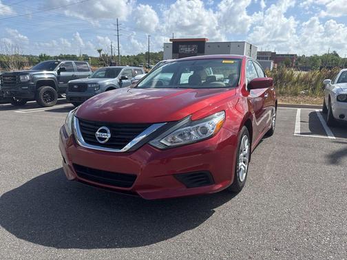 Cayenne Red 2016 Nissan Altima 2.5 S