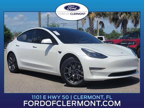 Pearl White Multi-Coat 2022 Tesla Model 3 Long Range