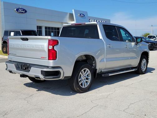 Silver Ice Metallic 2021 Chevrolet Silverado 1500 RST