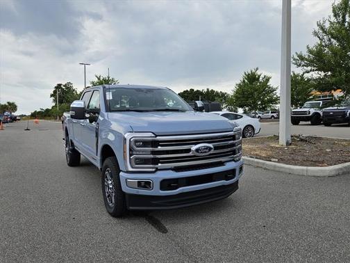 2025 Ford F-250 Platinum