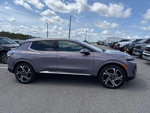 Galaxy Gray Metallic 2025 Chevrolet Equinox EV LT