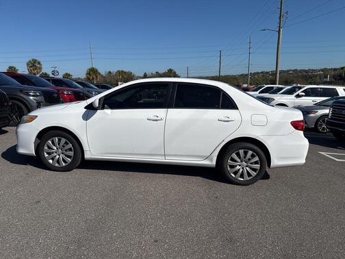 2013 Toyota Corolla LE