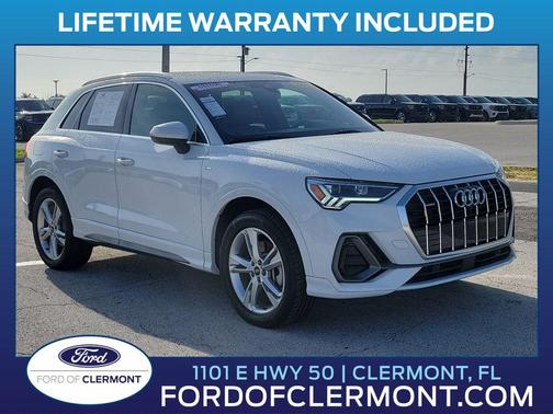 Glacier White Metallic 2023 Audi Q3 45 S line Premium Plus