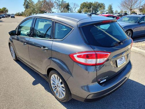 2017 Ford C-Max Hybrid SE