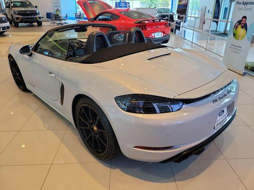 Ice Grey Metallic 2024 Porsche 718 Boxster GTS 4.0