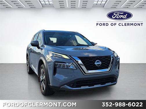 2022 Nissan Rogue SL