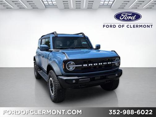 2025 Ford Bronco Outer Banks