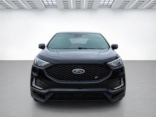 2023 Ford Edge ST