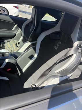 2022 Ford Shelby GT500 Base