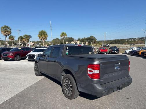 2023 Ford Maverick Lariat