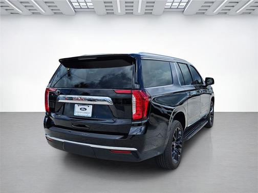 2024 GMC Yukon XL SLT