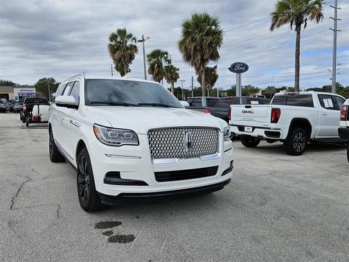 2022 Lincoln Navigator Reserve