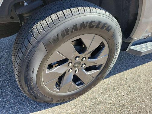 2024 Ford F-150 Lightning XLT