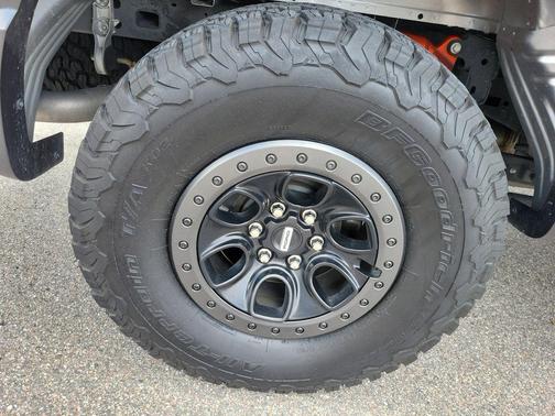 ICONIC SILVER METALLIC 2022 Ford F-150 Raptor