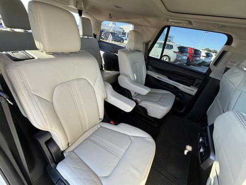 2021 Ford Expedition Platinum