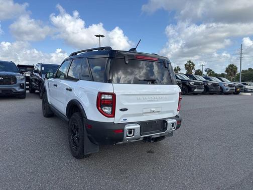 OXFORD WHITE 2025 Ford Bronco Sport Badlands