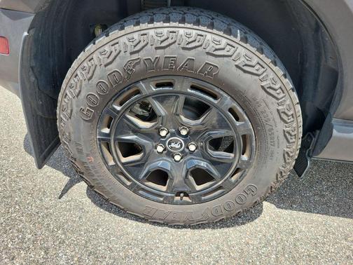 OXFORD WHITE 2025 Ford Bronco Sport Badlands