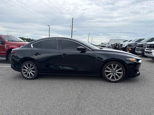 Jet Black Mica 2019 Mazda Mazda3 FWD w/Preferred Package
