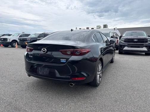 Jet Black Mica 2019 Mazda Mazda3 FWD w/Preferred Package