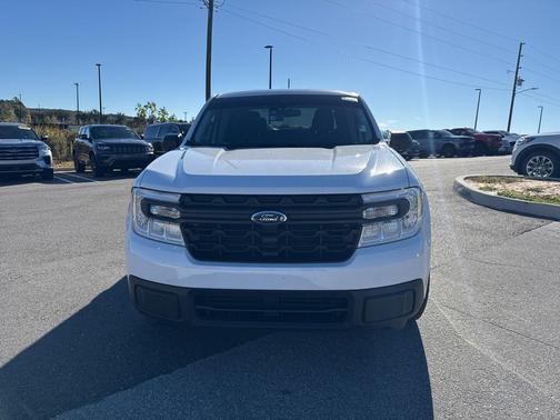 2024 Ford Maverick XL