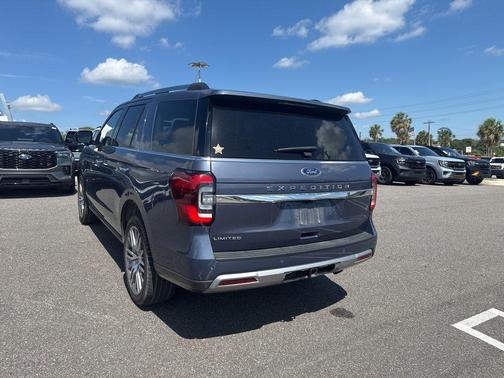 BLUE TINTED CLEARCOAT 2023 Ford Expedition Limited