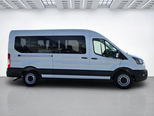 2025 Ford Transit-350 XL