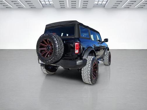 2021 Ford Bronco Base