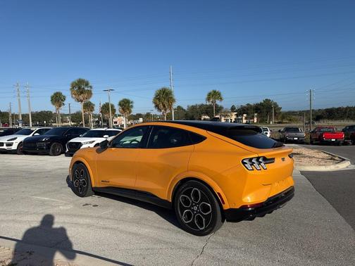 2022 Ford Mustang Mach-E GT