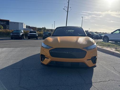 2022 Ford Mustang Mach-E GT