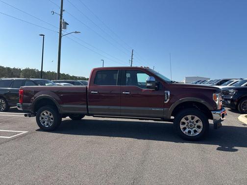 BRONZE FIRE 2017 Ford F-250 King Ranch