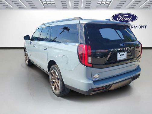 Glacier Gray Metallic Tri-Coat 2026 Ford Expedition Max King Ranch