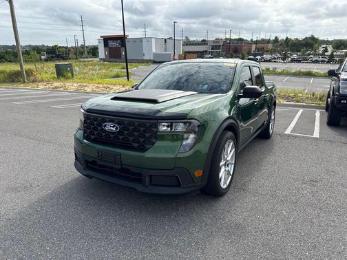 ERUPTION GREEN 2025 Ford Maverick XLT