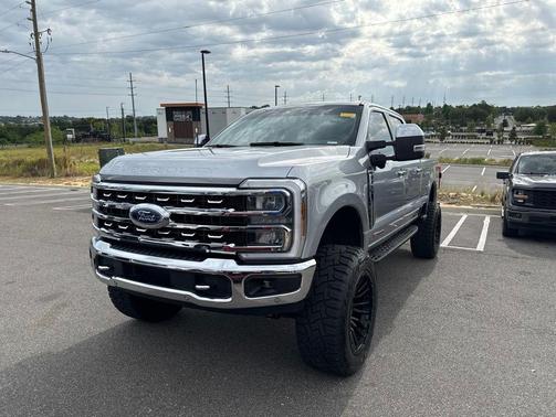 ICONIC SILVER 2024 Ford F-250 Lariat